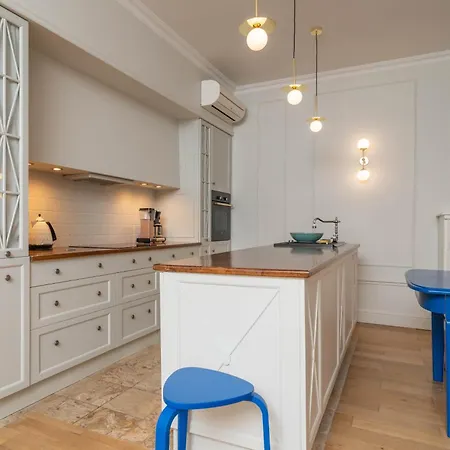 Comfort Okretowa アパート *